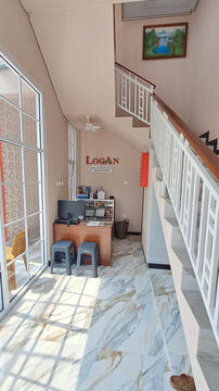 Logan Lobby Logan Lobby